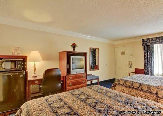 Oyo Hotel Rome Ga Historic District Extérieur photo